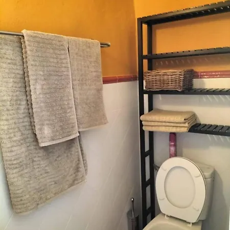 Frühstückspension Casa El Castano 4*